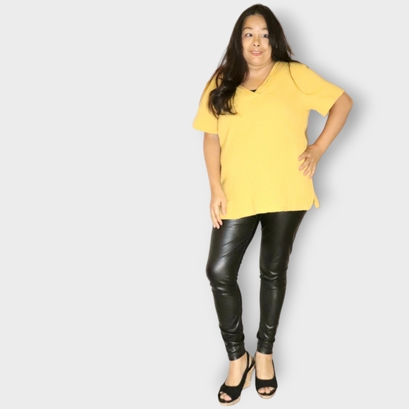 WOMENS YELLOW SIZE LARGE T SHIRT - Picture 3 of 4